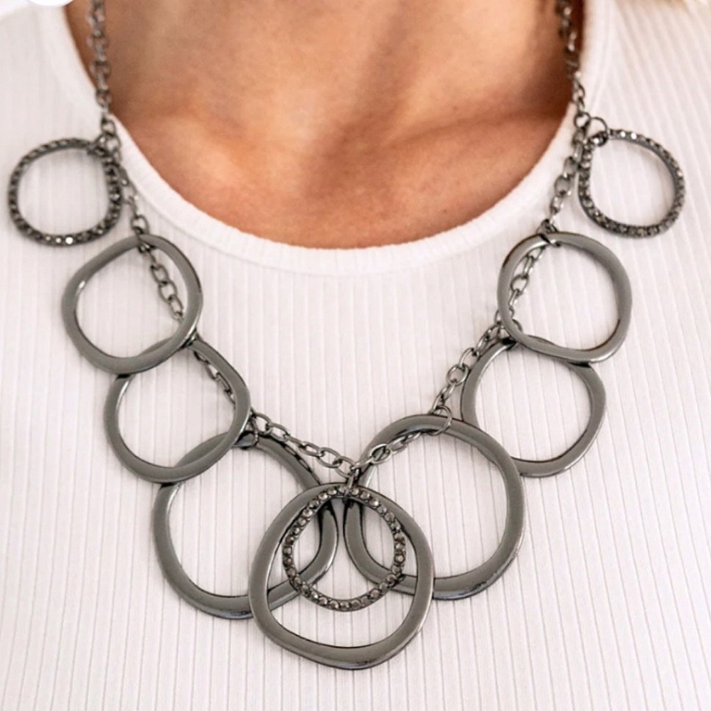 Dizzy With Desire Black Hematite Necklace & Earring Combo Circle Costume Jewelry